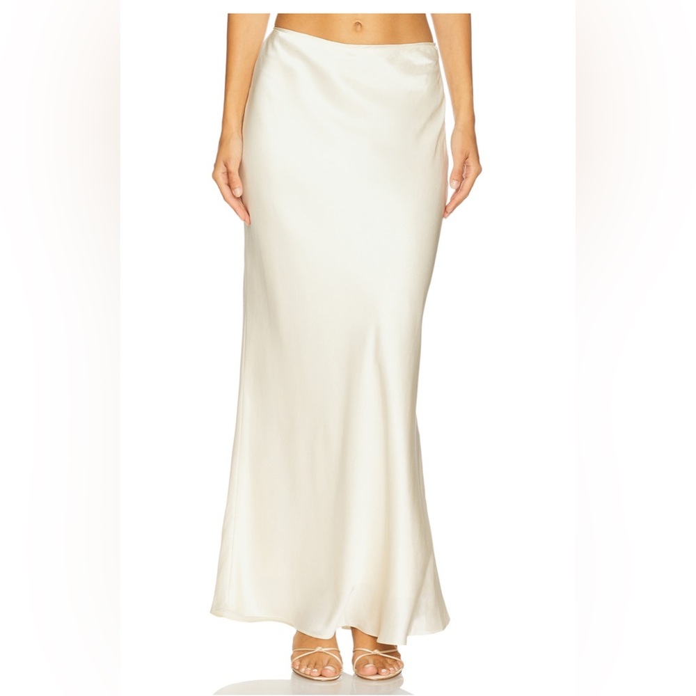 Nathalia Skirt in Ivory